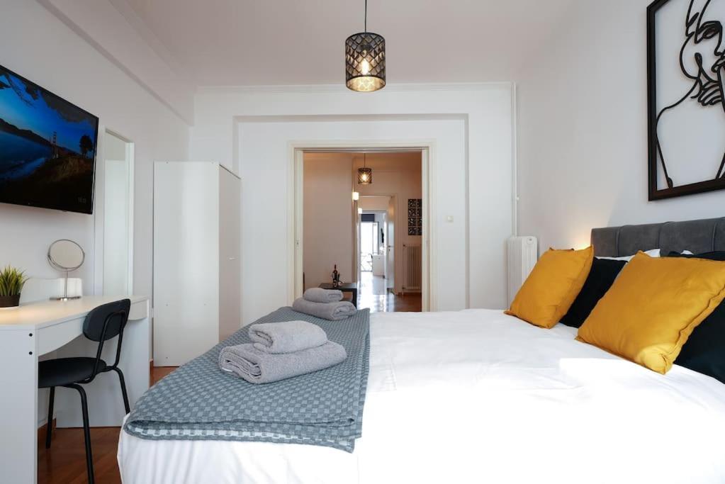 Apartment Syntagma Square, 70sqm Pentelis Sunny Athens