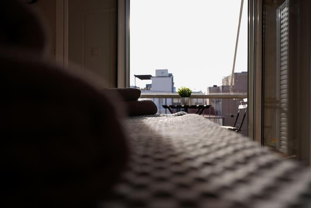Syntagma Square, 70sqm Pentelis Sunny * Athens